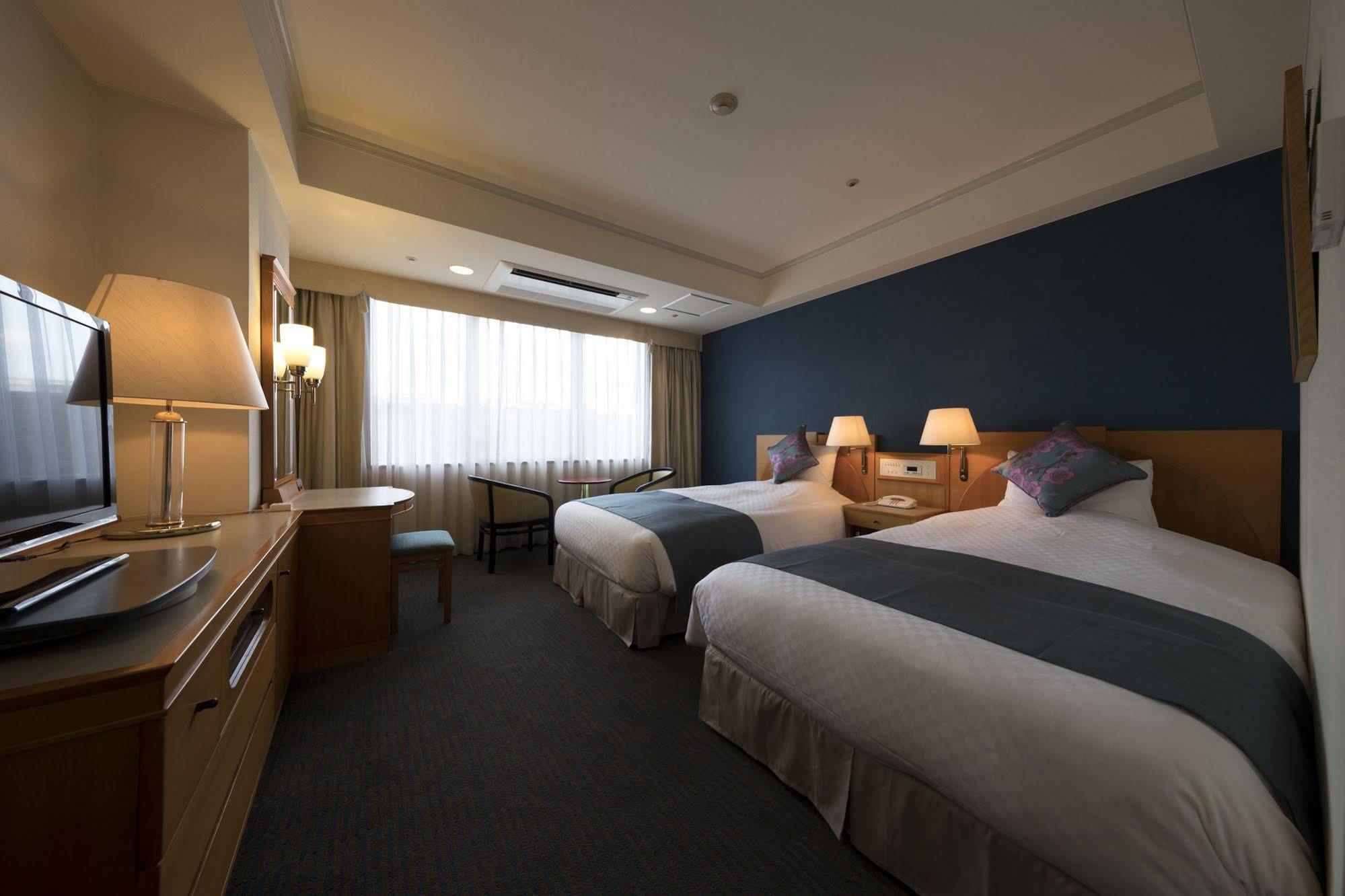 Kkr Hotel Кумамото Екстер'єр фото